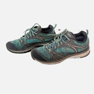 KEEN TERRADORA WATERPROOF HIKING BOOT WOMEN'S SIZE 7.5 / 38 OUTDOOR HIKING SHOE
